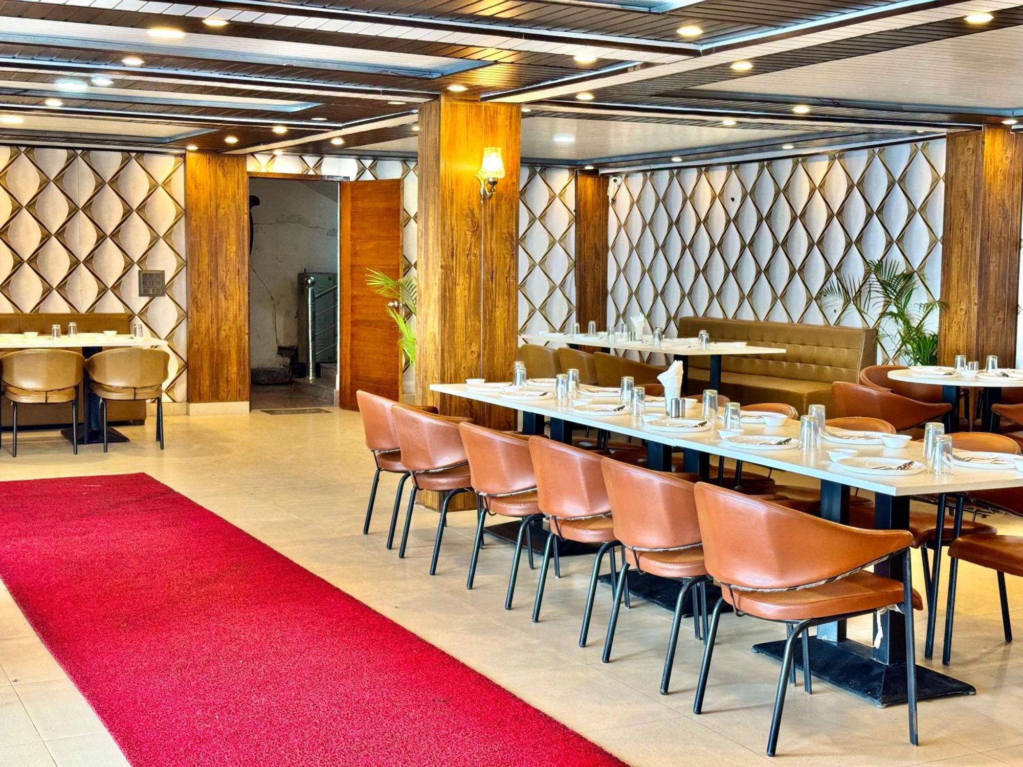Ab'S Abode-A Boutique Hotel Масурі Екстер'єр фото